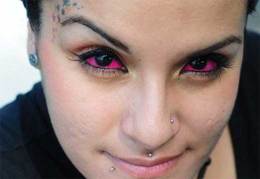 Tatuaje de ojos. Foto: Sergio Piemonte
